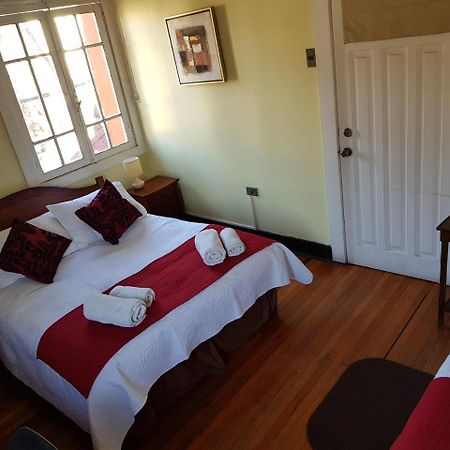 Hotel Almenas Santiago Luaran gambar