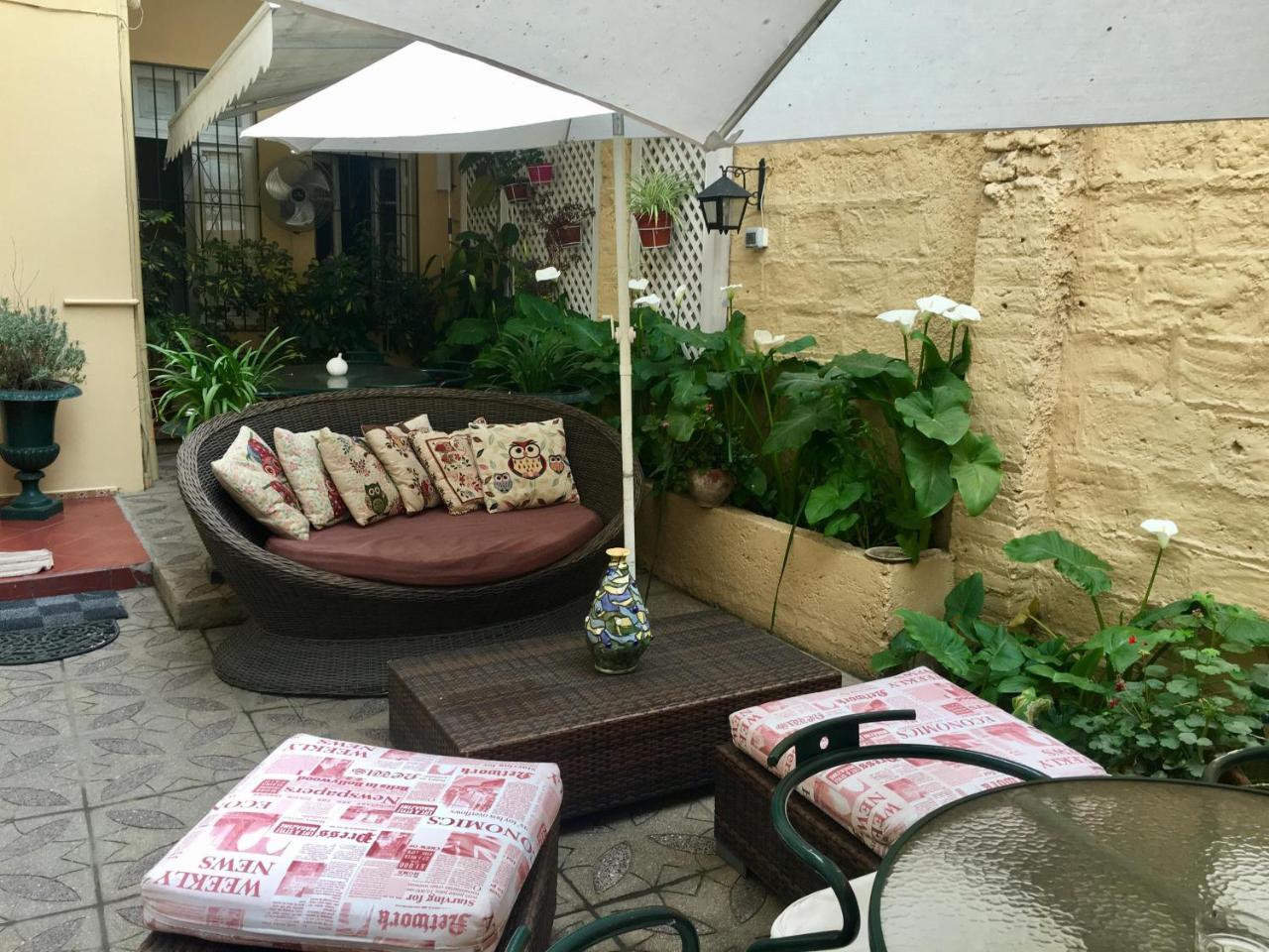 Hotel Almenas Santiago Luaran gambar